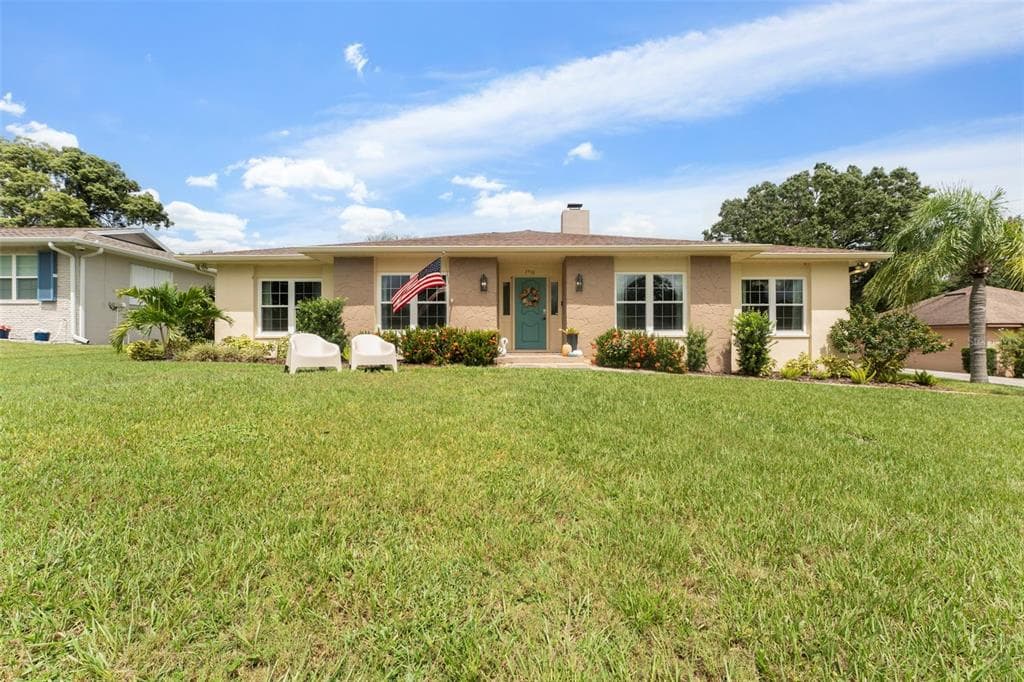 1736 WILSHIRE COURT LAKELAND, FL 33813