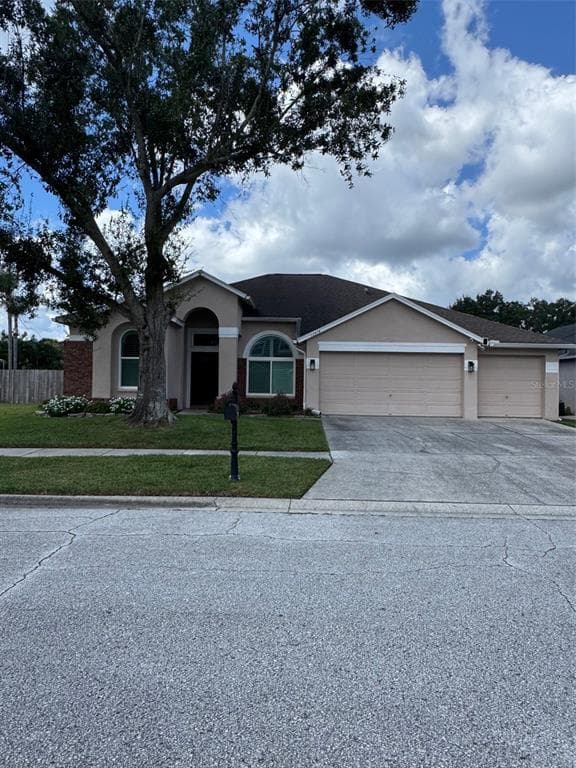 12814 BIG SUR DRIVE TAMPA, FL 33625