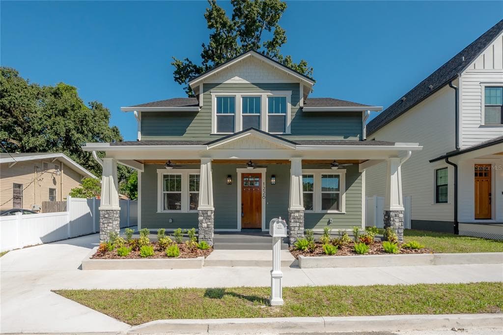 1228 E EMMA STREET TAMPA, FL 33603