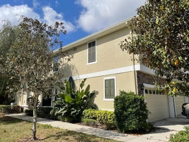 5518 KINGLETHILL DRIVE LITHIA, FL 33547