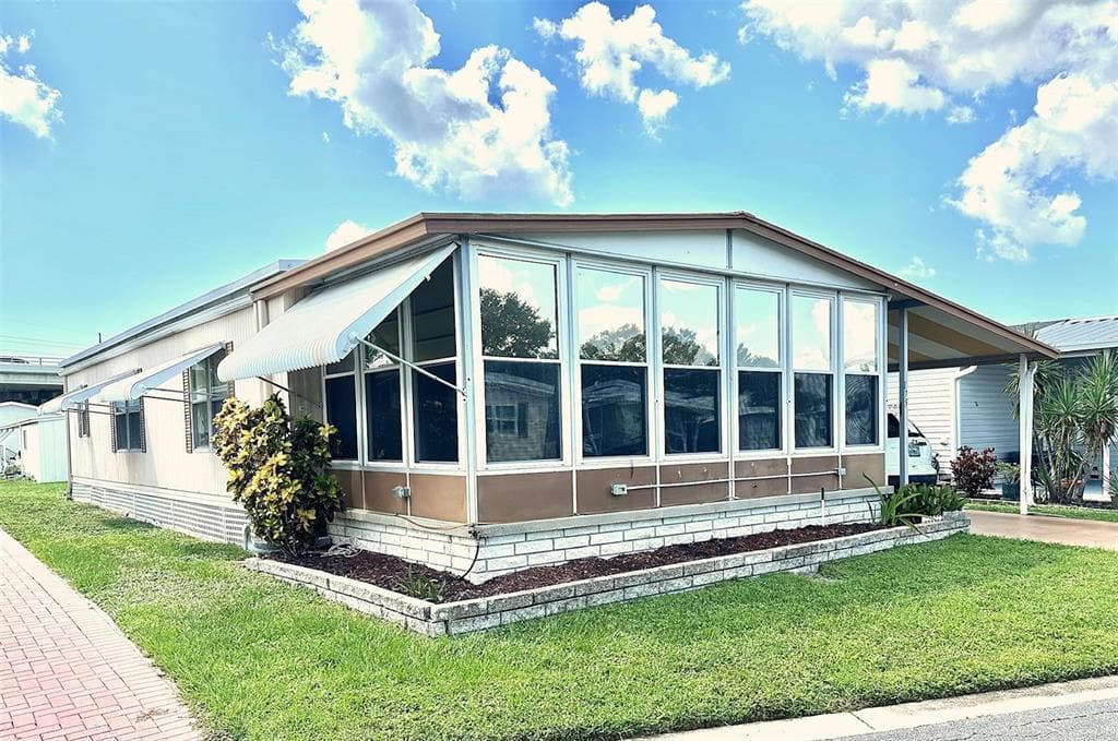 9790 66TH STREET N UNIT 175 PINELLAS PARK, FL 33782