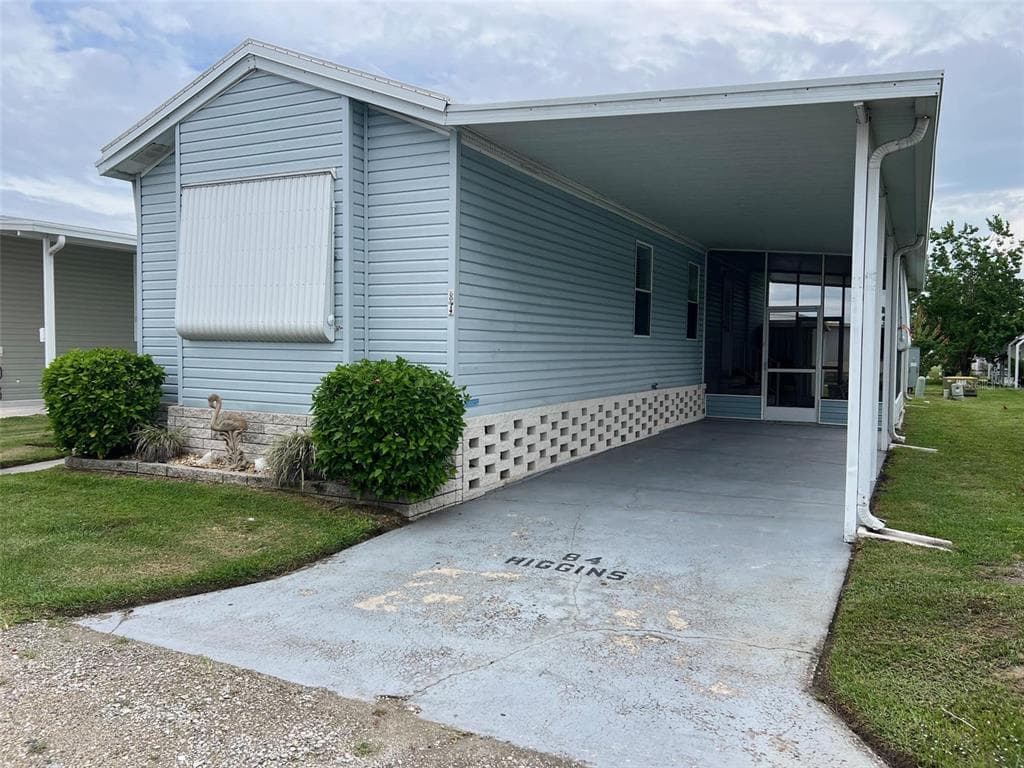 11300 124TH AVENUE UNIT 84 LARGO, FL 33778