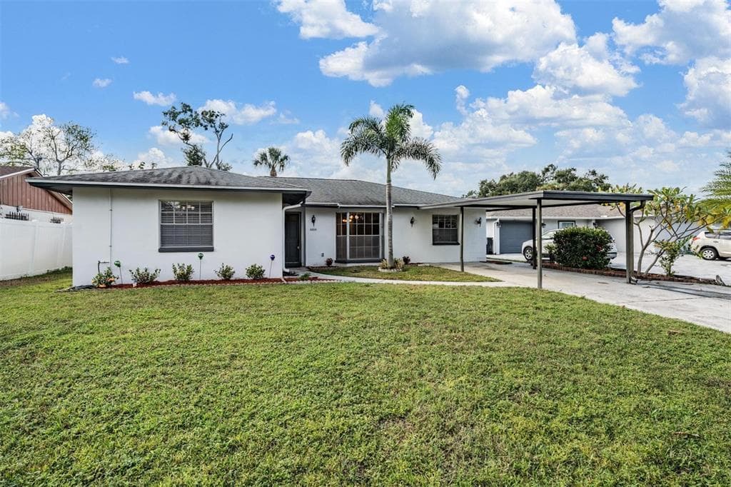 6816 DOVER COURT TAMPA, FL 33634