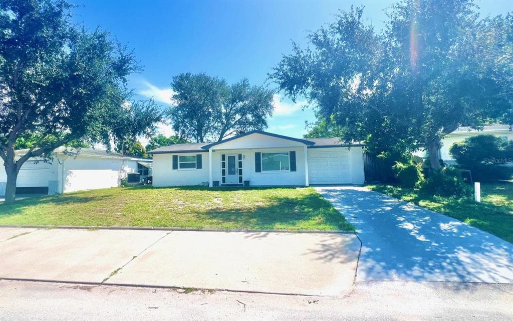 4626 TARAY LANE HOLIDAY, FL 34690