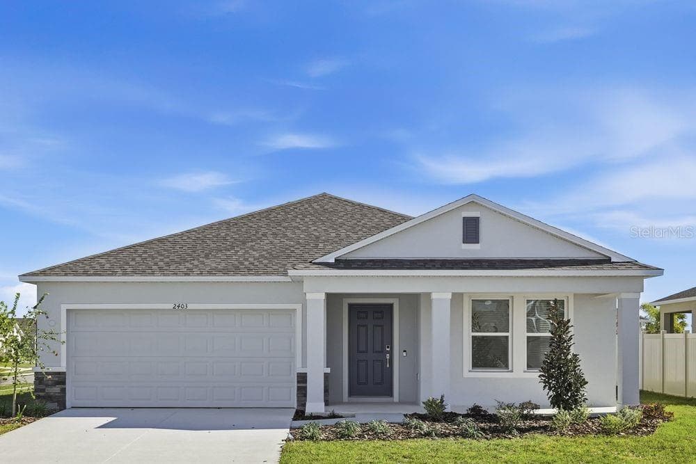 2403 SLIPPERY ROCK STREET AUBURNDALE, FL 33823