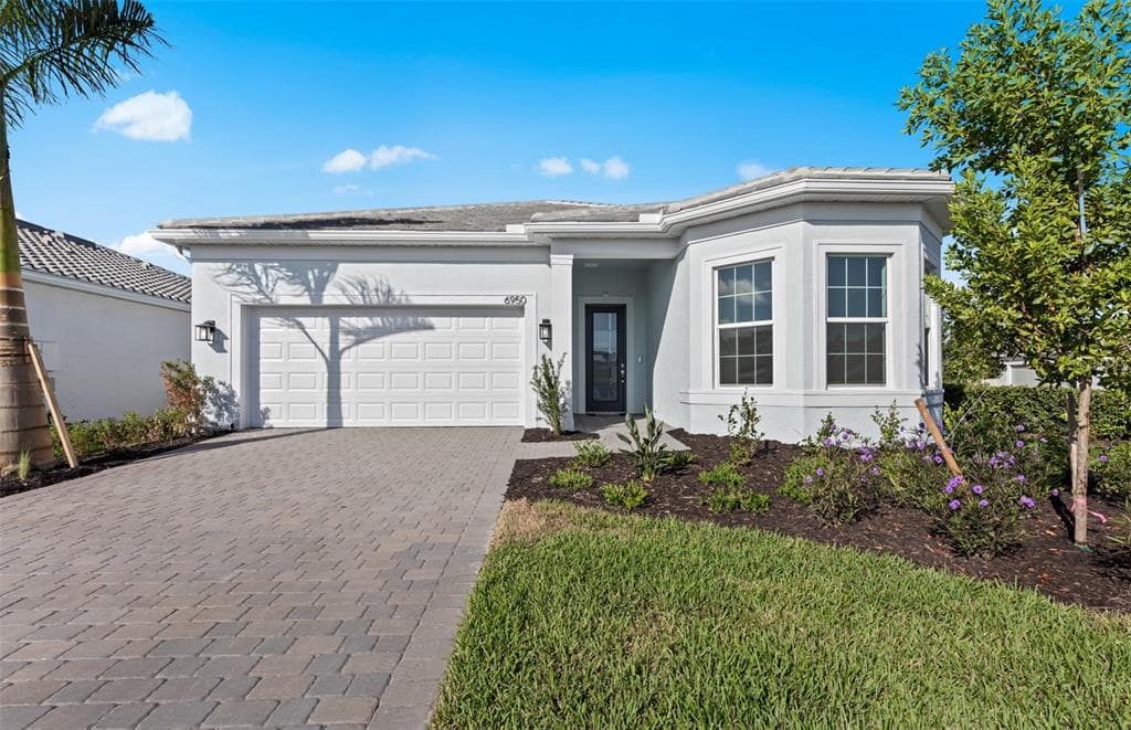6950 HONEYBELL DRIVE NOKOMIS, FL 34275