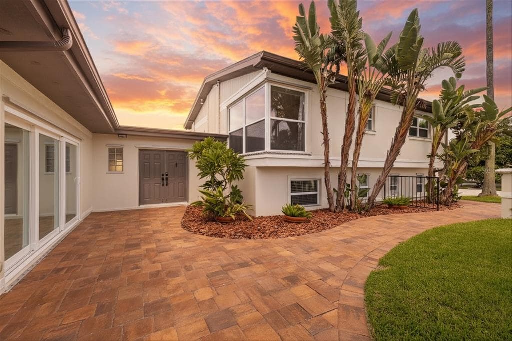 3654 CORSAIR COURT NEW PORT RICHEY, FL 34652