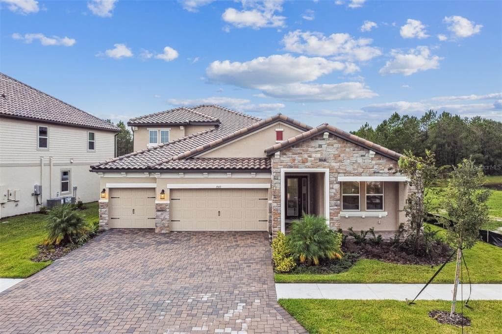 1943 DRUMMOND POINT ZEPHYRHILLS, FL 33541