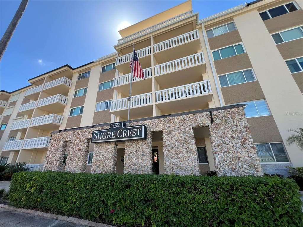 1200 NORTH SHORE DR UNIT 503 ST PETERSBURG, FL 33701