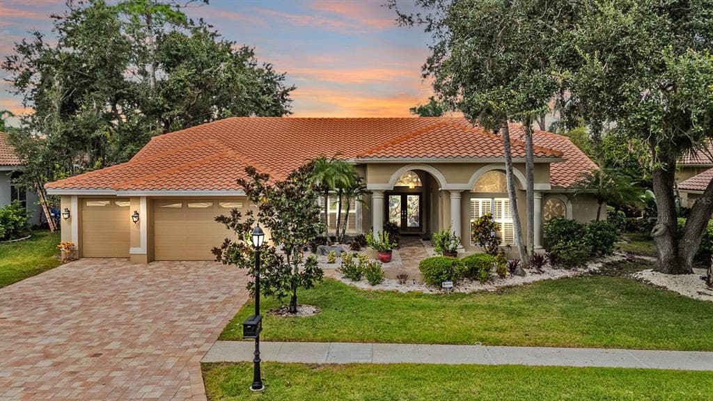 1244 GREYBROOKE PLACE OLDSMAR, FL 34677