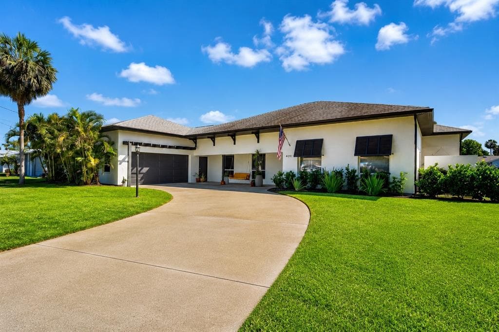 4091 13TH WAY NE ST PETERSBURG, FL 33703