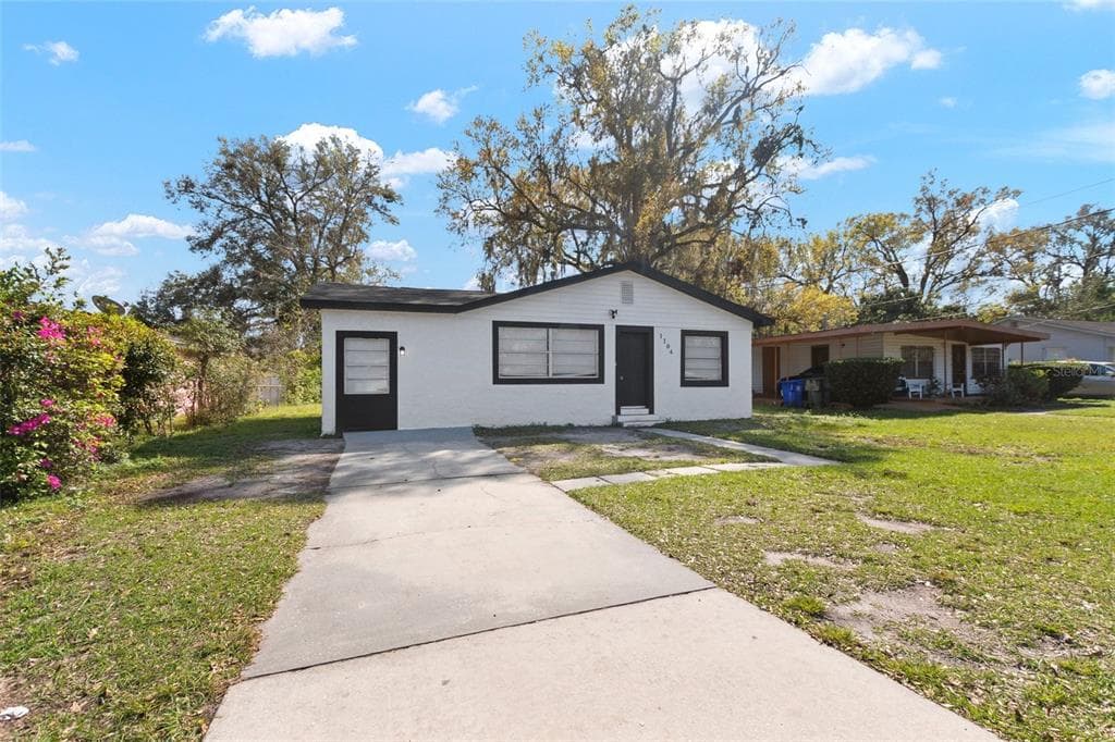 1104 W 9TH STREET LAKELAND, FL 33805