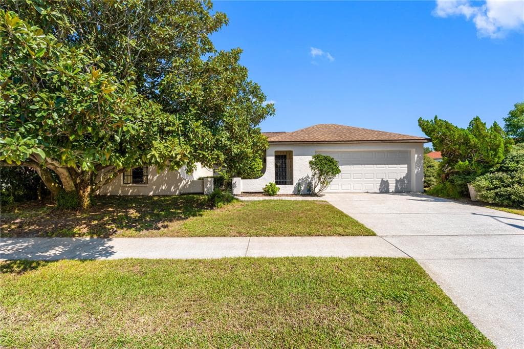 1118 FUCHSIA DRIVE HOLIDAY, FL 34691