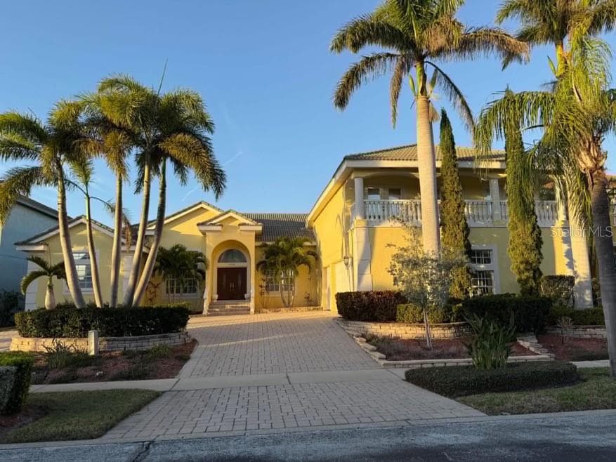 1235 ACAPPELLA LANE APOLLO BEACH, FL 33572