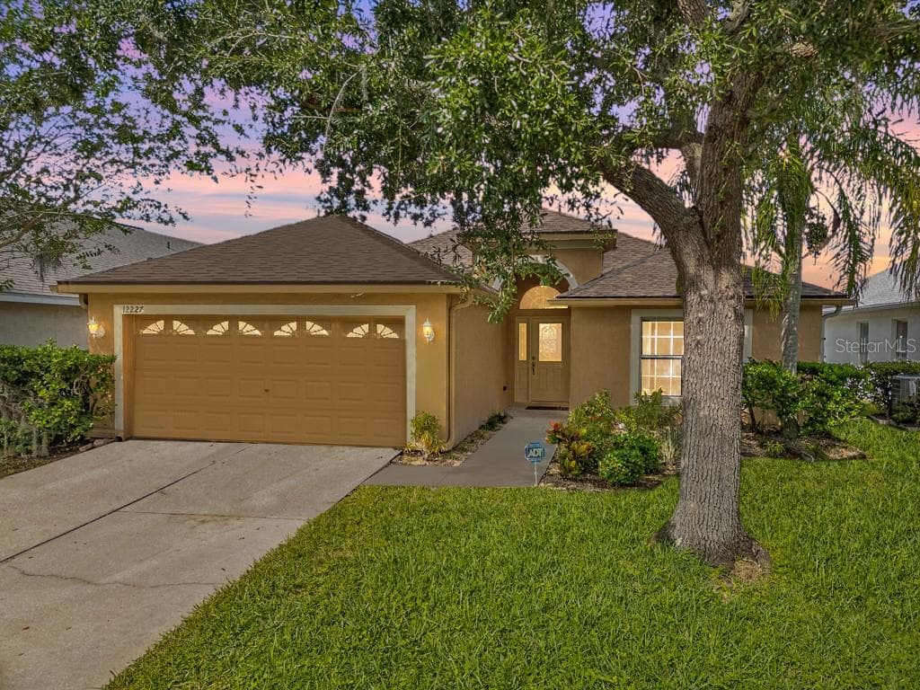 12227 COLDSTREAM LANE TAMPA, FL 33626