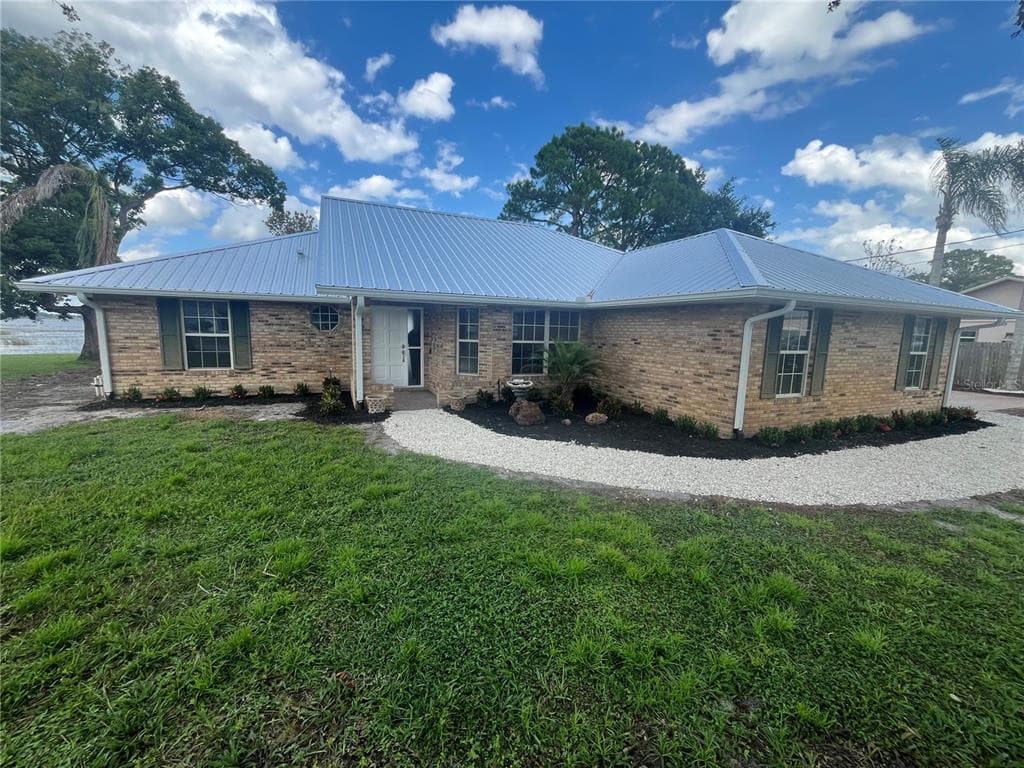 2634 TRAVIDA DRIVE DELTONA, FL 32738