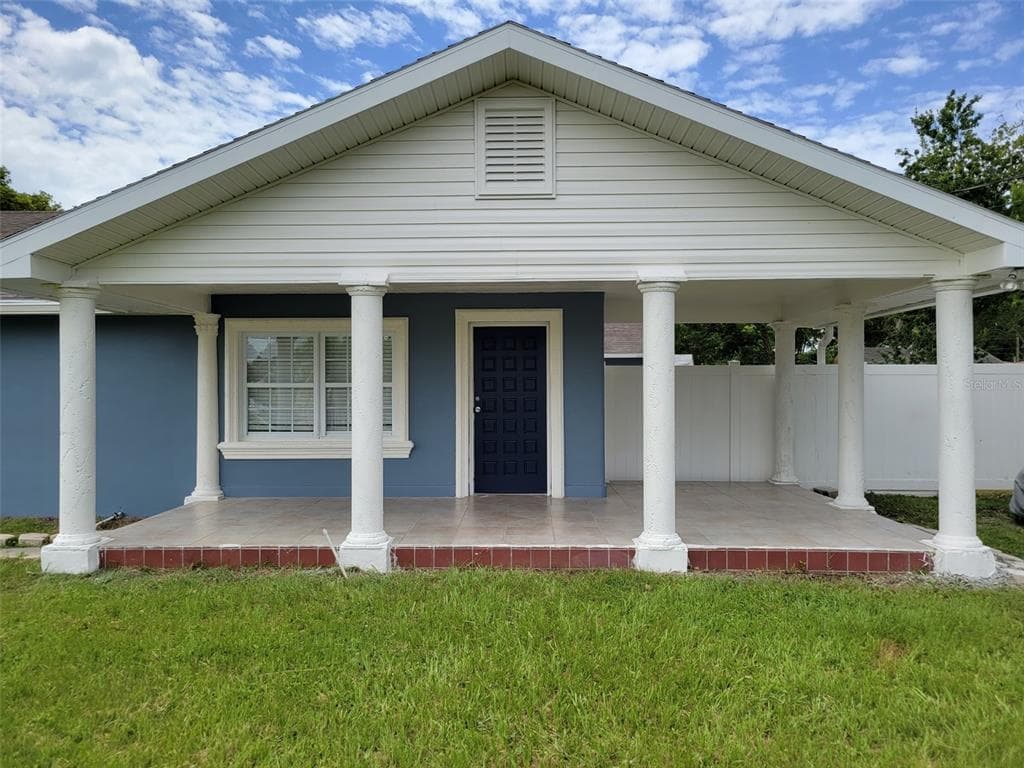 7018 N GRADY AVENUE TAMPA, FL 33614