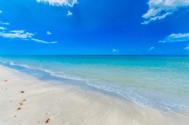 1270 GULF BOULEVARD UNIT 406 CLEARWATER, FL 33767