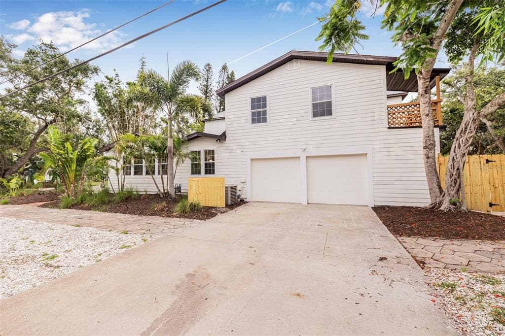 106 22ND AVENUE SE ST PETERSBURG, FL 33705