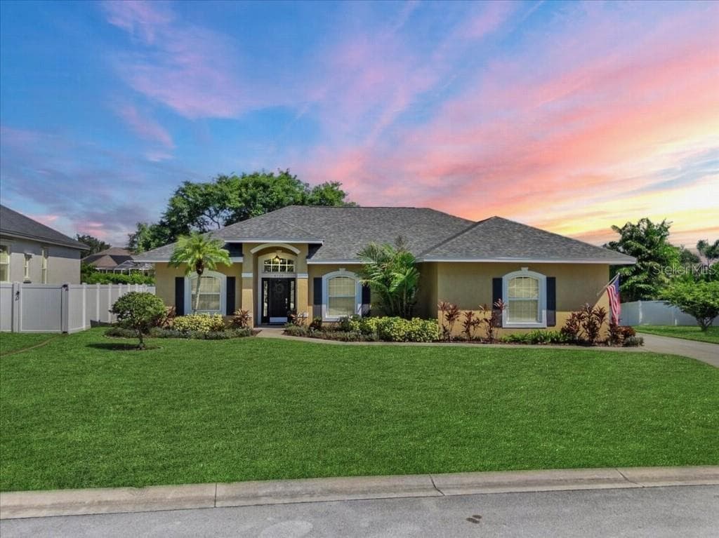 6720 HIGHLANDS CREEK LOOP LAKELAND, FL 33813