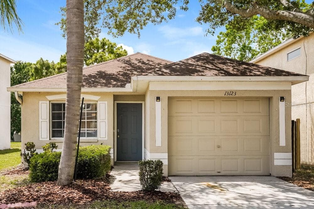 13123 FENNWAY RIDGE DRIVE RIVERVIEW, FL 33579