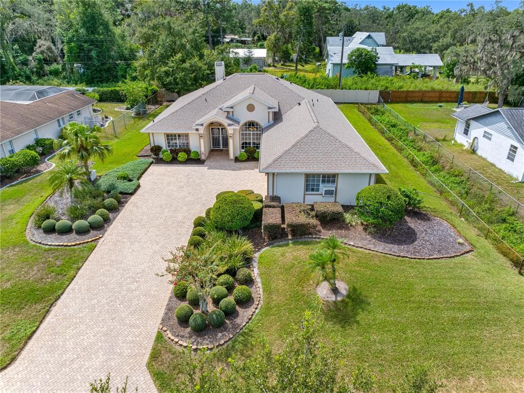 8518 THRASHER COURT NEW PORT RICHEY, FL 34654