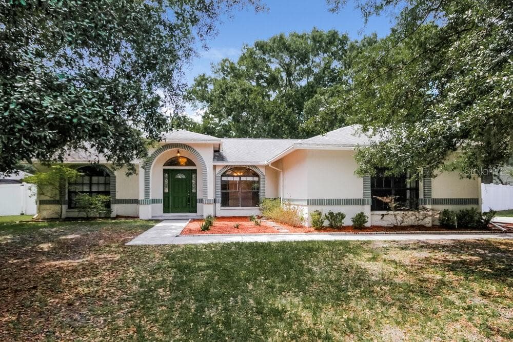 23421 CHERBOURG LOOP LAND O LAKES, FL 34639
