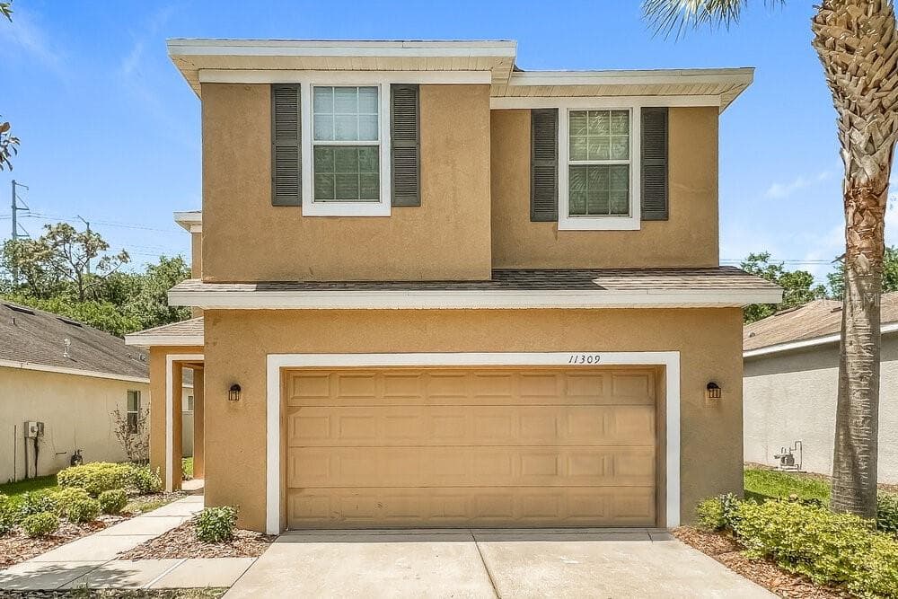 11309 THAMES FARE WAY LITHIA, FL 33547