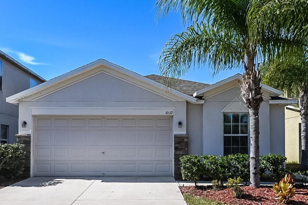 1037 SEMINOLE SKY DRIVE RUSKIN, FL 33570
