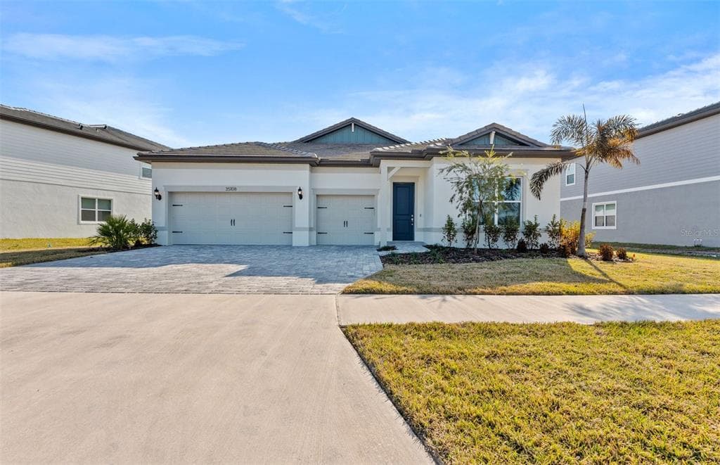 35108 COLSTRIP TRAIL ZEPHYRHILLS, FL 33541
