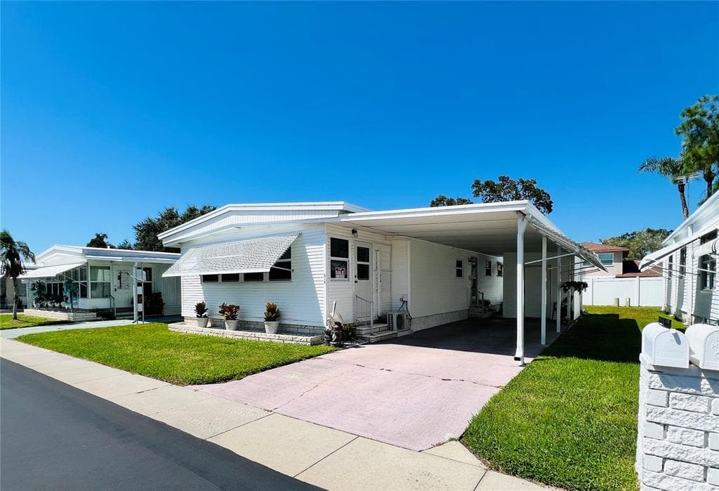 1500 COUNTY ROAD 1 UNIT 210 DUNEDIN, FL 34698