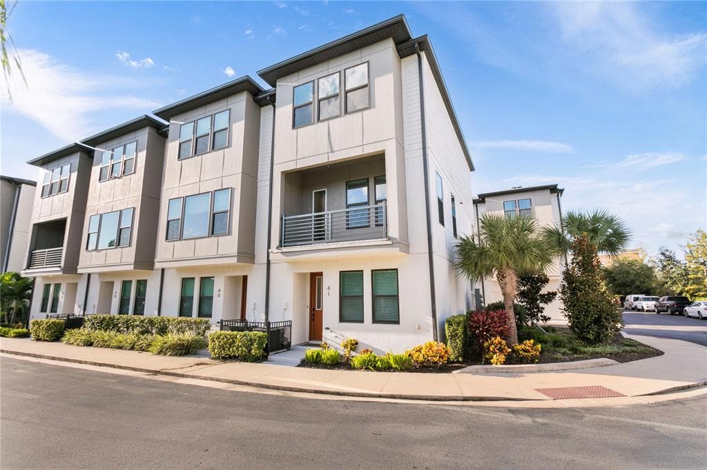 2511 N GRADY AVENUE UNIT 41 TAMPA, FL 33607