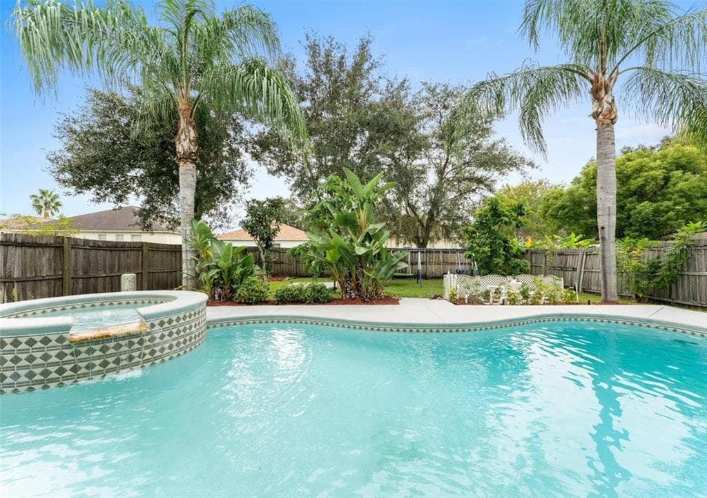 24806 BLACK CREEK COURT LAND O LAKES, FL 34639
