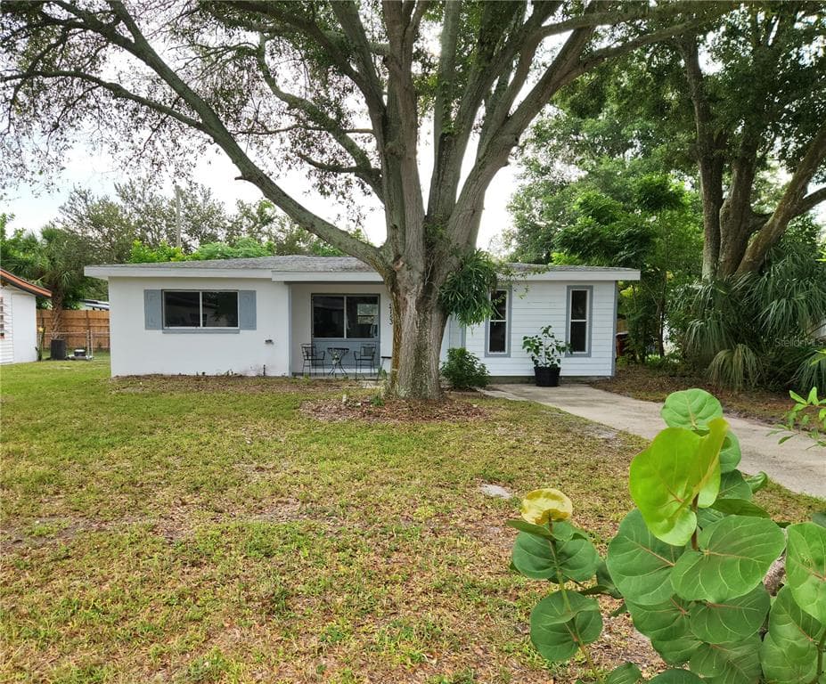 2153 CAPRI DRIVE CLEARWATER, FL 33763
