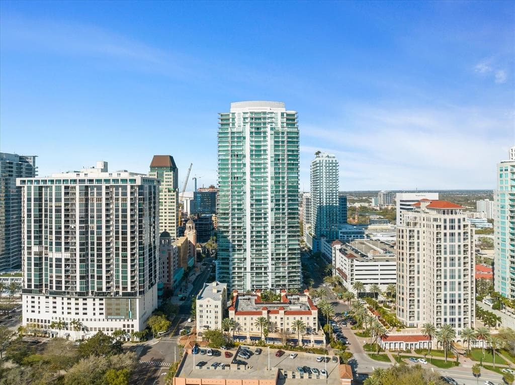100 1ST AVENUE N UNIT 501 ST PETERSBURG, FL 33701