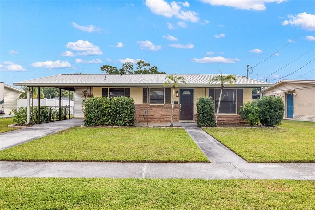 6412 S CAMERON AVENUE TAMPA, FL 33616