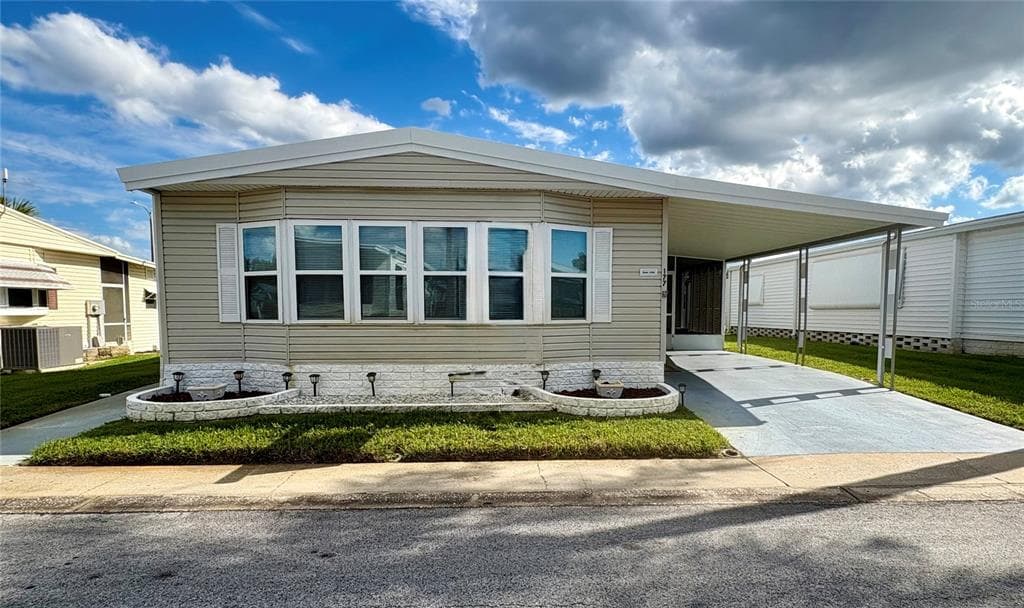 177 HICKORY GATE DRIVE PALM HARBOR, FL 34684