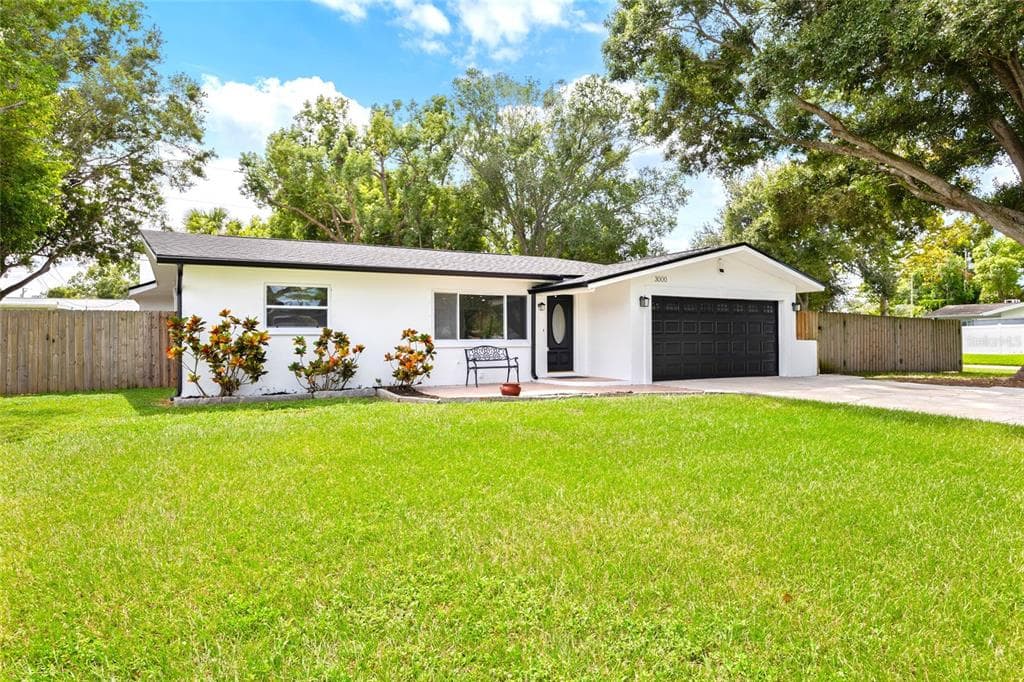 3000 ROBERTA STREET LARGO, FL 33771
