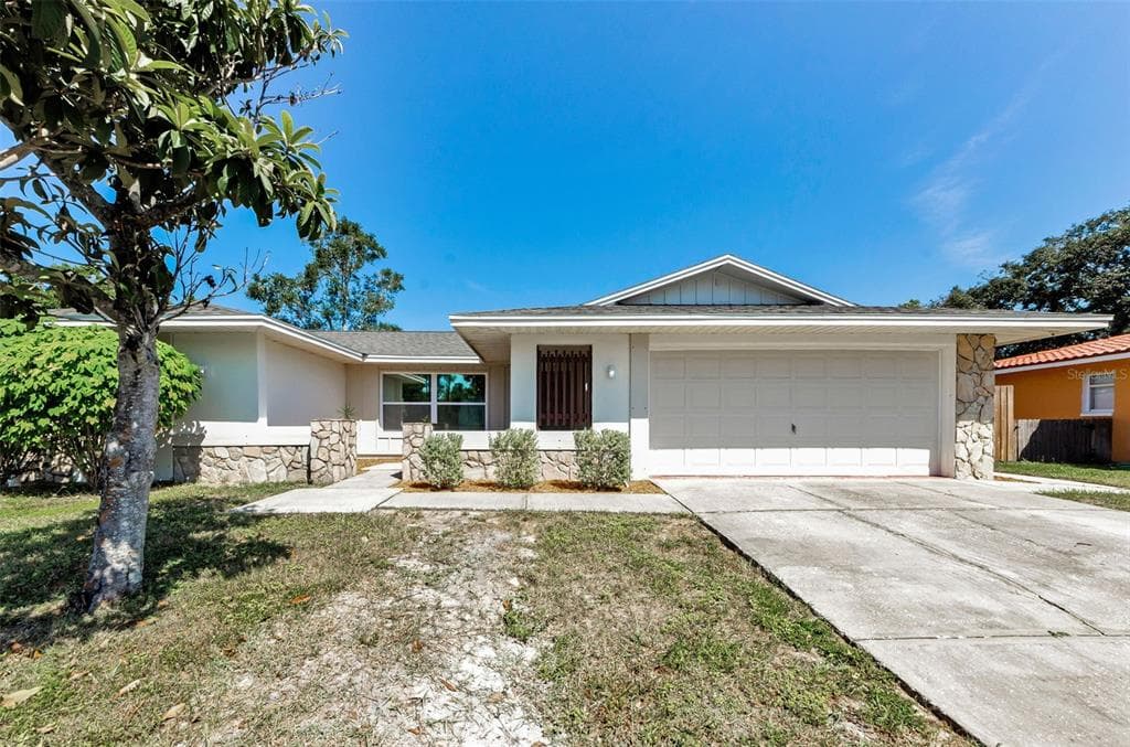 6735 PIN CHERRY LANE PORT RICHEY, FL 34668