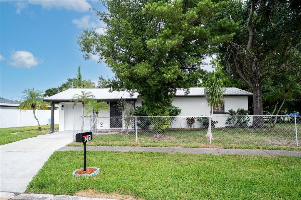 8601 56TH STREET N PINELLAS PARK, FL 33782