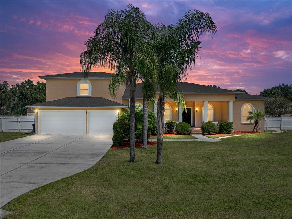 31511 SADDLE LANE WESLEY CHAPEL, FL 33543
