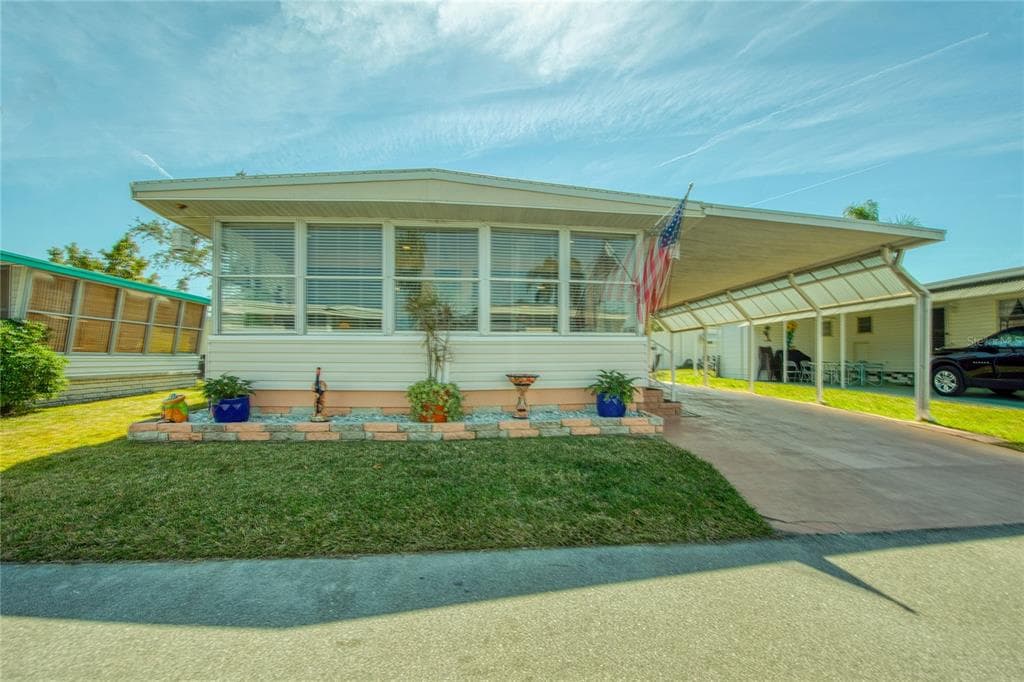 18675 US HIGHWAY 19 N UNIT 320 CLEARWATER, FL 33764