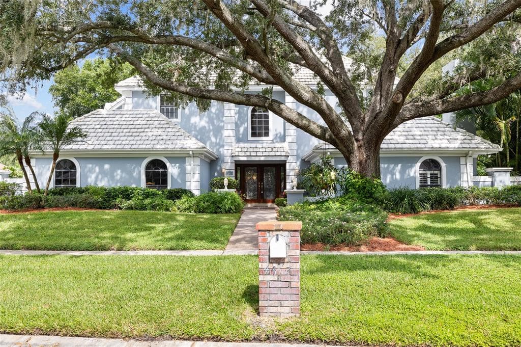 4407 MEADOW WOOD WAY TAMPA, FL 33618