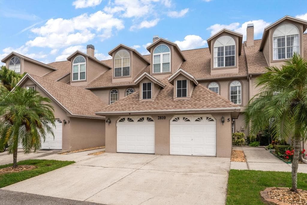 2810 COUNTRYSIDE BOULEVARD UNIT 5 CLEARWATER, FL 33761