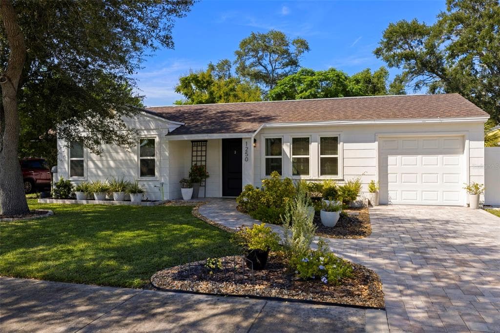1250 PALM STREET CLEARWATER, FL 33755