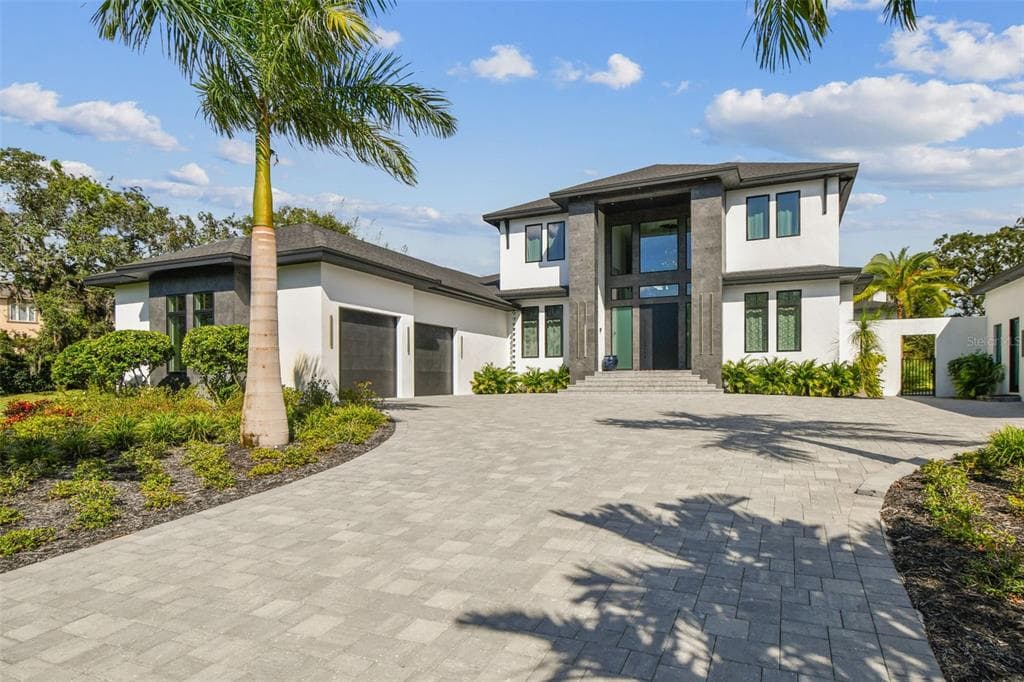 3321 MEANDER LANE SAFETY HARBOR, FL 34695