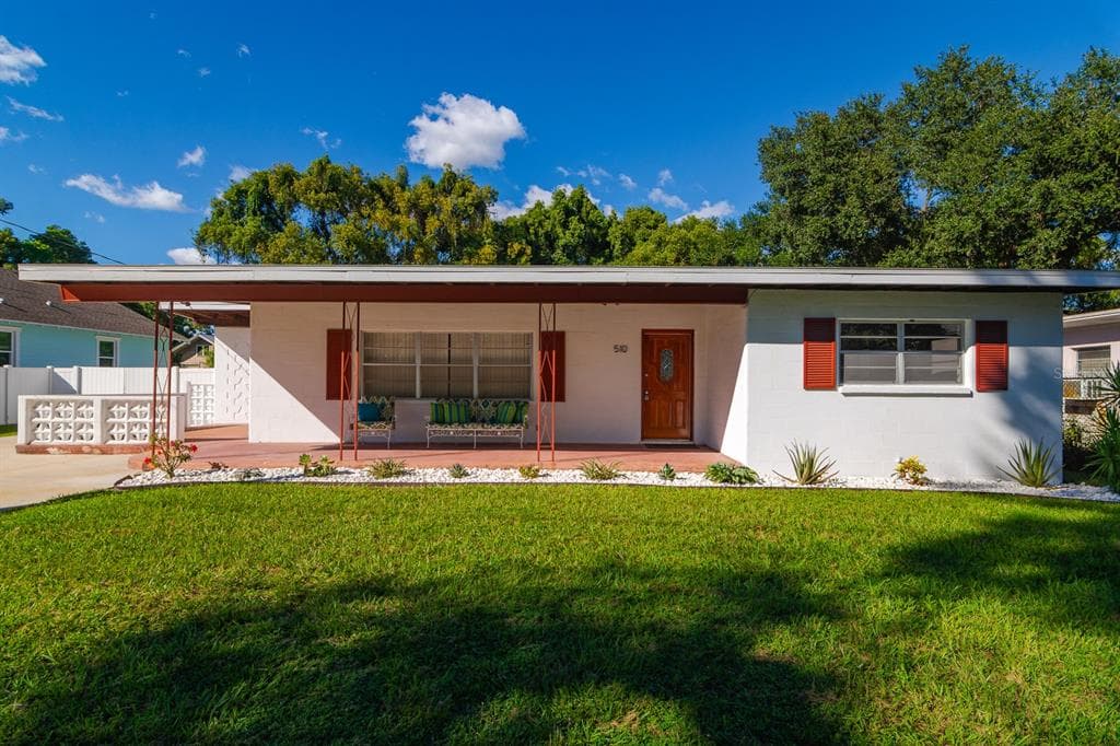 510 E ROBLES STREET TAMPA, FL 33602