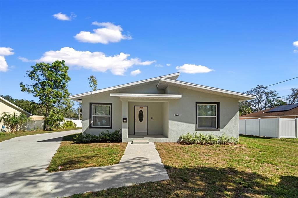 1650 14TH STREET S ST PETERSBURG, FL 33705