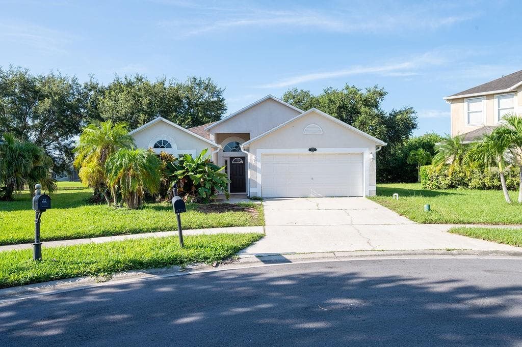 4727 FOUR LAKES DRIVE MELBOURNE, FL 32940