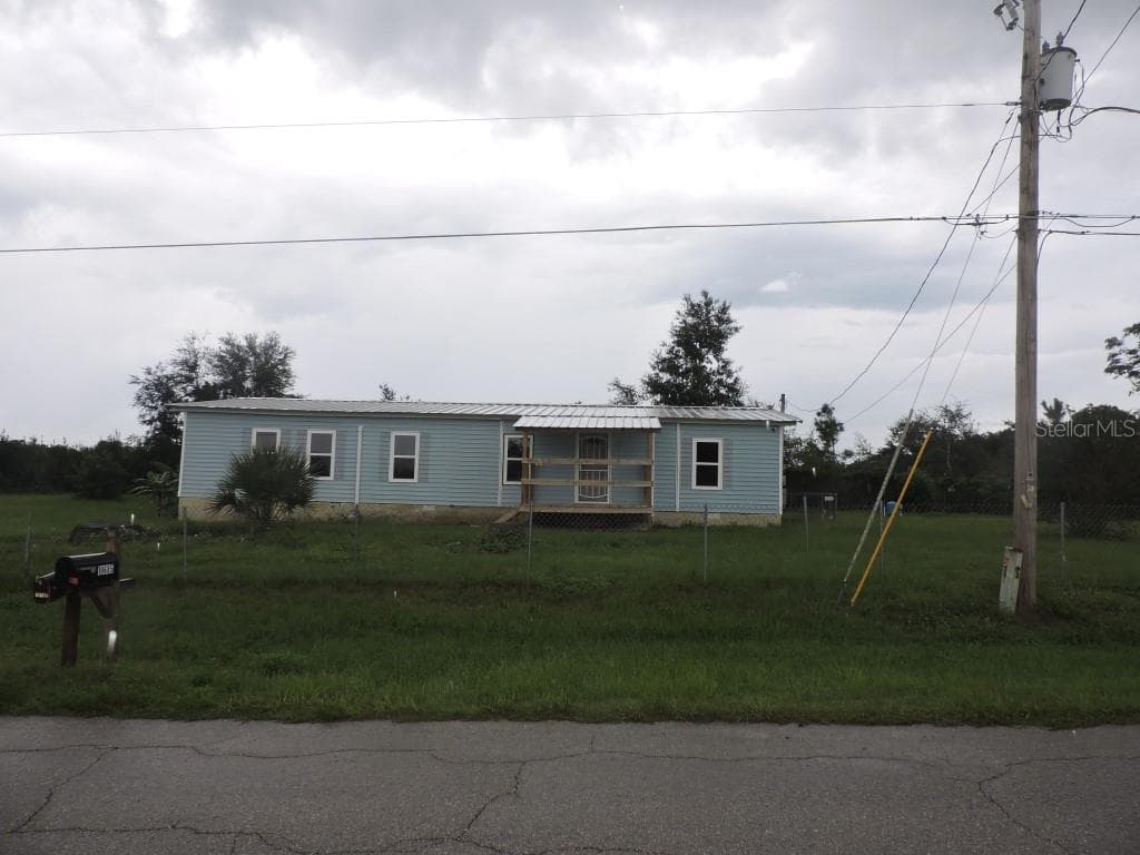 10685 SE 127TH LANE BELLEVIEW, FL 34420